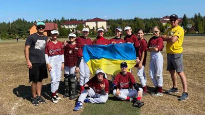Сум'янки зіграли на чемпіонаті України з софтболу