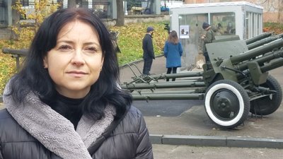 У Рівному експонують "Еволюцію посуду" за склом