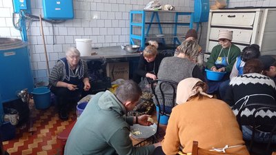 У сумському училищі готують страви для захисників міста