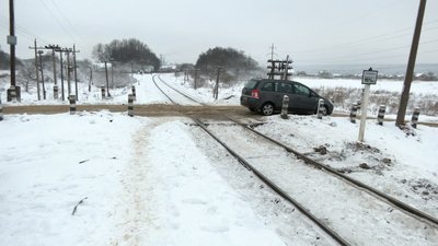 "Водій проігнорував світлофор". Стали відомі подробиці зіткнення потяга й авто на Франківщині "Водій проігнорував світлофор". Стали відомі подробиці зіткнення потяга й авто на Франківщині