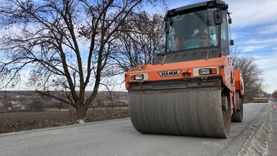На Харківщині посадовця служби автодоріг підозрюють у неякісному ремонті на 18 млн грн: що говорять у САП На Харківщині посадовця служби автодоріг підозрюють у неякісному ремонті на 18 млн грн: що говорять у САП