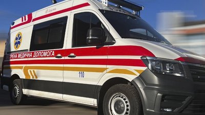 У Житомирі на вулиці Корольова водійка "Mazda" наїхала на 14-річну дівчинку