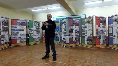 Едуард Зуб на виставці до 30-ліття Незалежності України Едуард Зуб на виставці до 30-ліття Незалежності України