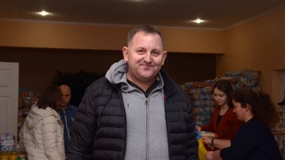 Щотижня їздять на передову: у громаді на Волині передають допомогу військовим Щотижня їздять на передову: у громаді на Волині передають допомогу військовим