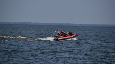 У черкаському Дніпрі виявили та знешкодили фрагмент російської ракети У черкаському Дніпрі виявили та знешкодили фрагмент російської ракети