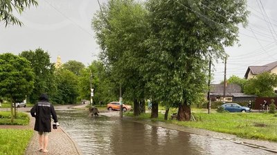 Через зливу у Франківську підтопило три вузлові електричні підстанції
