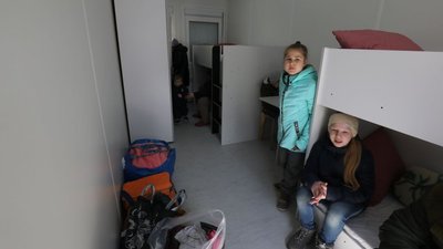 У Львові 250 людей поселилися у модульному містечку