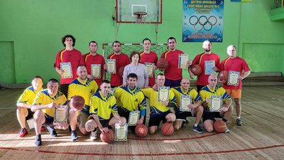 Учасники благодійного баскетбольного турніру в Олександрії Учасники благодійного баскетбольного турніру в Олександрії
