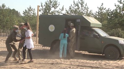 На Херсонщині проходять вишкіл військові медики у рамках спільних командно-штабних навчань На Херсонщині проходять вишкіл військові медики у рамках спільних командно-штабних навчань