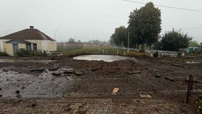 РФ 16 вересня завдала ракетних ударів по Золочеву на Харківщині: пошкоджений ліцей РФ 16 вересня завдала ракетних ударів по Золочеву на Харківщині: пошкоджений ліцей
