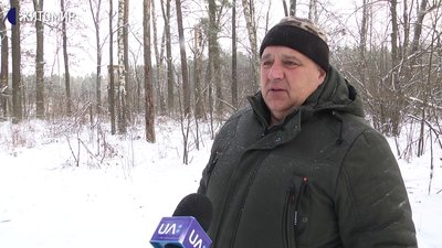 Житель Житомирщини Юрій Нетребенко протягом 17 років підгодовує диких тварин