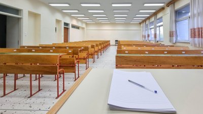 Університет