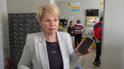 У Тернополі відновили продаж марок "Русскій воєнний корабль…всьо!" У Тернополі відновили продаж марок "Русскій воєнний корабль…всьо!"