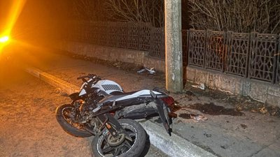 На Волині в аварії травмувалися двоє підлітків: водій мотоцикла був напідпитку На Волині в аварії травмувалися двоє підлітків: водій мотоцикла був напідпитку