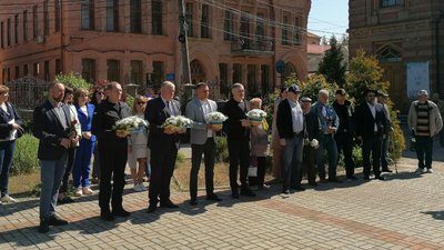 У Кропивницькому вшанували "Праведників народів світу" У Кропивницькому вшанували "Праведників народів світу"