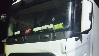 В Городні вантажівка збила двох місцевих жительок: одна з них померла В Городні вантажівка збила двох місцевих жительок: одна з них померла