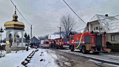 Внаслідок пожежі на Закарпатті загинула 95-річна жінка Внаслідок пожежі на Закарпатті загинула 95-річна жінка