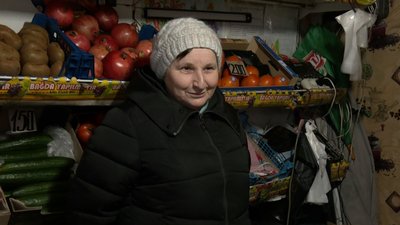 Продавчиня Світлана Дацюк Продавчиня Світлана Дацюк