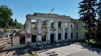 Автор охтирських муралів Ігор Шевченко розповів про їх створення Автор охтирських муралів Ігор Шевченко розповів про їх створення