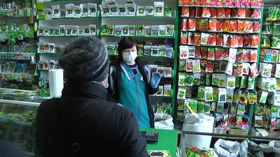 У Житомирі після тижневої паузи відкрилися насіннєві магазини