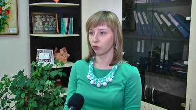 Заступниця директора департаменту освіти Хмельницької міськради Ольга Кшановська зізнається, що до деяких дитсадків міста дітей записано більше, аніж вони можуть прийняти. Фото: Суспільне. Поділля.