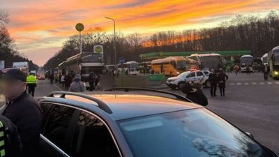 Потяг Запоріжжя-Перемишль, який курсує через Дніпро та село Шегині на кордоні не скасований