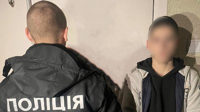 Підпалили поліцейський автомобіль: на Миколаївщині підозрюють двох неповнолітніх хлопців Підпалили поліцейський автомобіль: на Миколаївщині підозрюють двох неповнолітніх хлопців