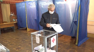 На Тернопільщині у громаді вперше обирають голову і депутатів На Тернопільщині у громаді вперше обирають голову і депутатів