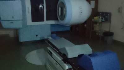 Лінійний прискорювач в херсонському онкодиспансері — на місці — директорка