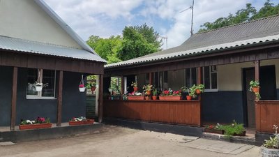 Будинок у Почаївській громаді Будинок у Почаївській громаді