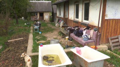 Сім'я хлопчика, що помер від COVID-19, живе за межею бідності. Соцслужби не бачать Сім'я хлопчика, що помер від COVID-19, живе за межею бідності. Соцслужби не бачать