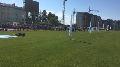 У Житомирі проходить всеукраїнський забіг серед учнів – рух в районі парку перекрили У Житомирі проходить всеукраїнський забіг серед учнів – рух в районі парку перекрили
