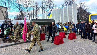 У Сумах попрощалися з захисником Євгеном Ковальчуком