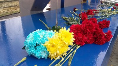 У Миколаєві вшанували пам'ять загиблих на сході України військових