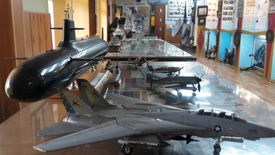 Кропивничанин створив музей військово-морського флоту, в якому понад дві тисячі експонатів Кропивничанин створив музей військово-морського флоту, в якому понад дві тисячі експонатів