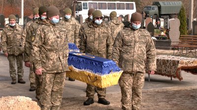 На Рівненщині перепоховали рештки бійців УПА і їхніх родичів, закатованих НКВС На Рівненщині перепоховали рештки бійців УПА і їхніх родичів, закатованих НКВС