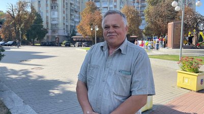 Пішки до Черкас: із Кременчука до Києва йдуть рідні військовополонених Пішки до Черкас: із Кременчука до Києва йдуть рідні військовополонених