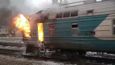 Пожежа в потязі на Сумщині: поліція почала розслідування