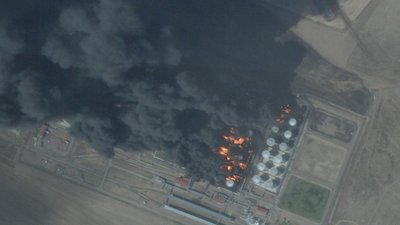 Понад 10 цистерн з паливом охоплені вогнем на нафтобазі в Ростовській області РФ