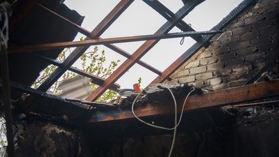 "У наш будинок приліт, Нікуся і Оля загинули". Що кажуть люди про ракетний обстріл Дніпра "У наш будинок приліт, Нікуся і Оля загинули". Що кажуть люди про ракетний обстріл Дніпра