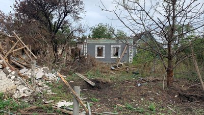 Військові РФ обстріляли шість населених пунктів на Херсонщині Військові РФ обстріляли шість населених пунктів на Херсонщині