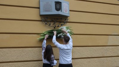 1 вересня у школах Чернівців: як відбувалися святкові лінійки