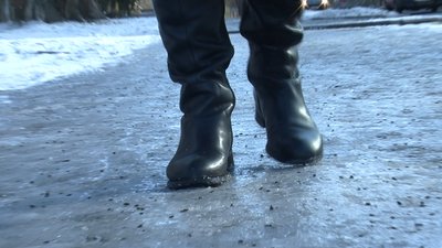Через ожеледицю 34 лучанина отримали переломи Через ожеледицю 34 лучанина отримали переломи
