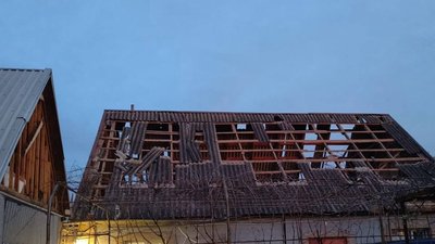РФ атакувала південь Одещини: в Ізмаїльському порту пошкоджено судно, зруйновано СТО