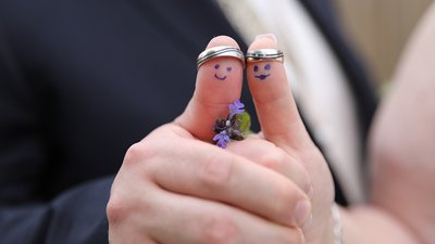 Як одружуються та розлучаються на Рівненщині. Офіційна статистика