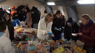 У Тернополі біля місць обстрілів працюють пункти незламності, листопад 2025