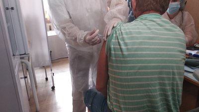80% працівників 20-ї школи в Ужгороді планують вакцинувати до 1 вересня