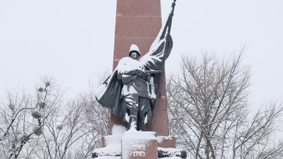 Також наша спадщина. Історії пам'яток радянського модернізму Також наша спадщина. Історії пам'яток радянського модернізму