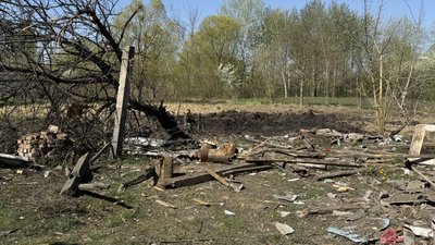"Білі янголи" вивезли 67-річну жінку з прикордонного села на Сумщині