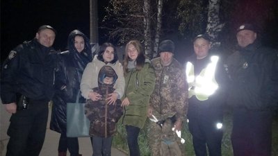 Не перший випадок: на Хмельниччині поліція шукала зниклого 8-річного хлопчика